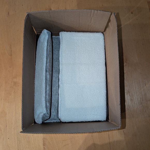 Cat Cube by Bedsure Comfy Pet, Grey NIB .1 - Picture 8 of 15